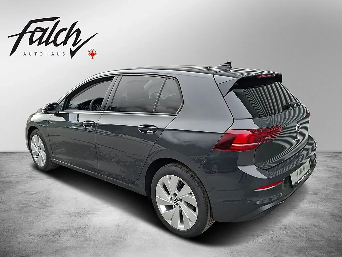 Volkswagen Golf 2026 photo 3