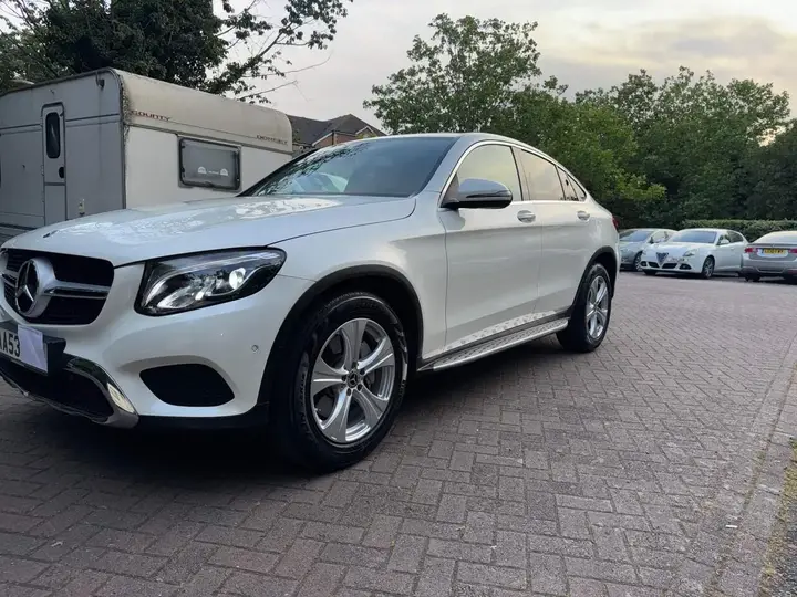 Mercedes-Benz Glc 2017 photo 4