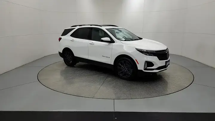 Chevrolet Equinox 2024 photo 2