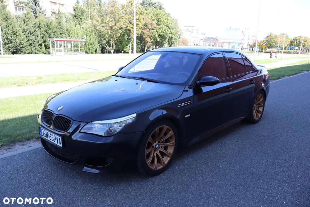 BMW M5