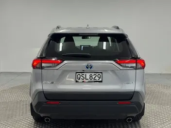 Toyota Rav4 2024 photo 5