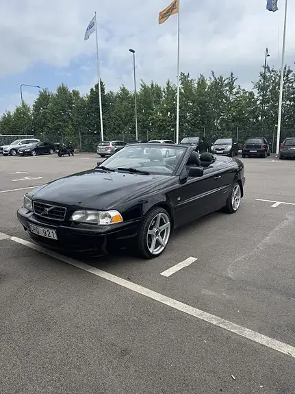 Volvo C70 2000 photo 2