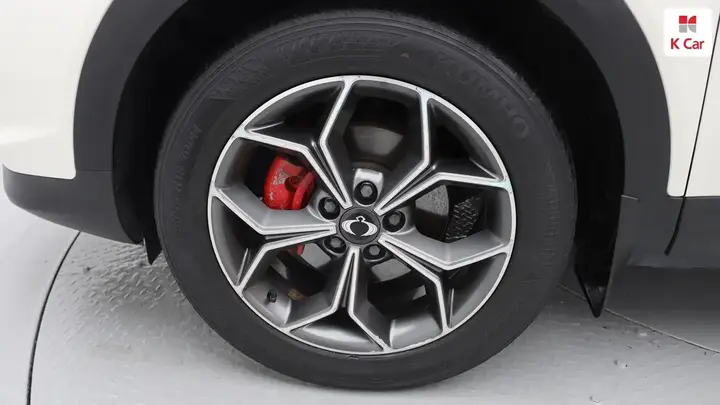 KG Mobility Korando 2020 photo 5