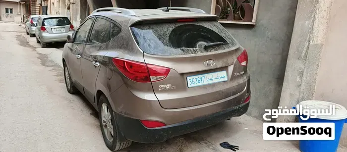 Hyundai Tucson 2012 photo 2