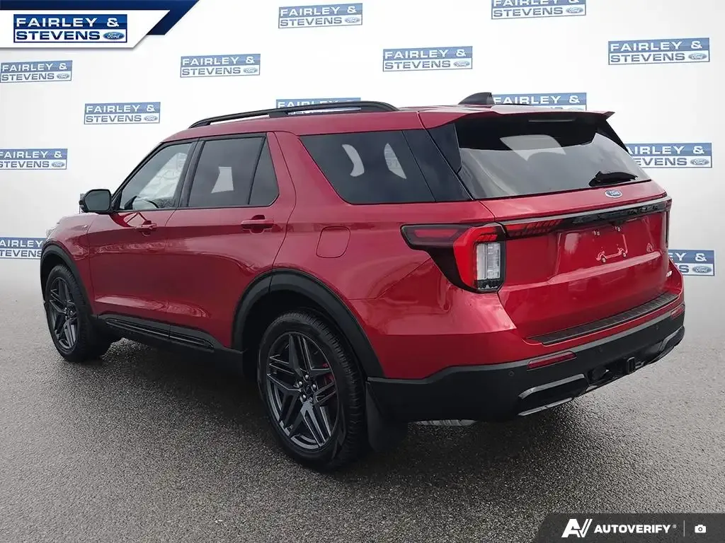 Ford Explorer 2025 photo 4