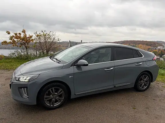 Hyundai Ioniq