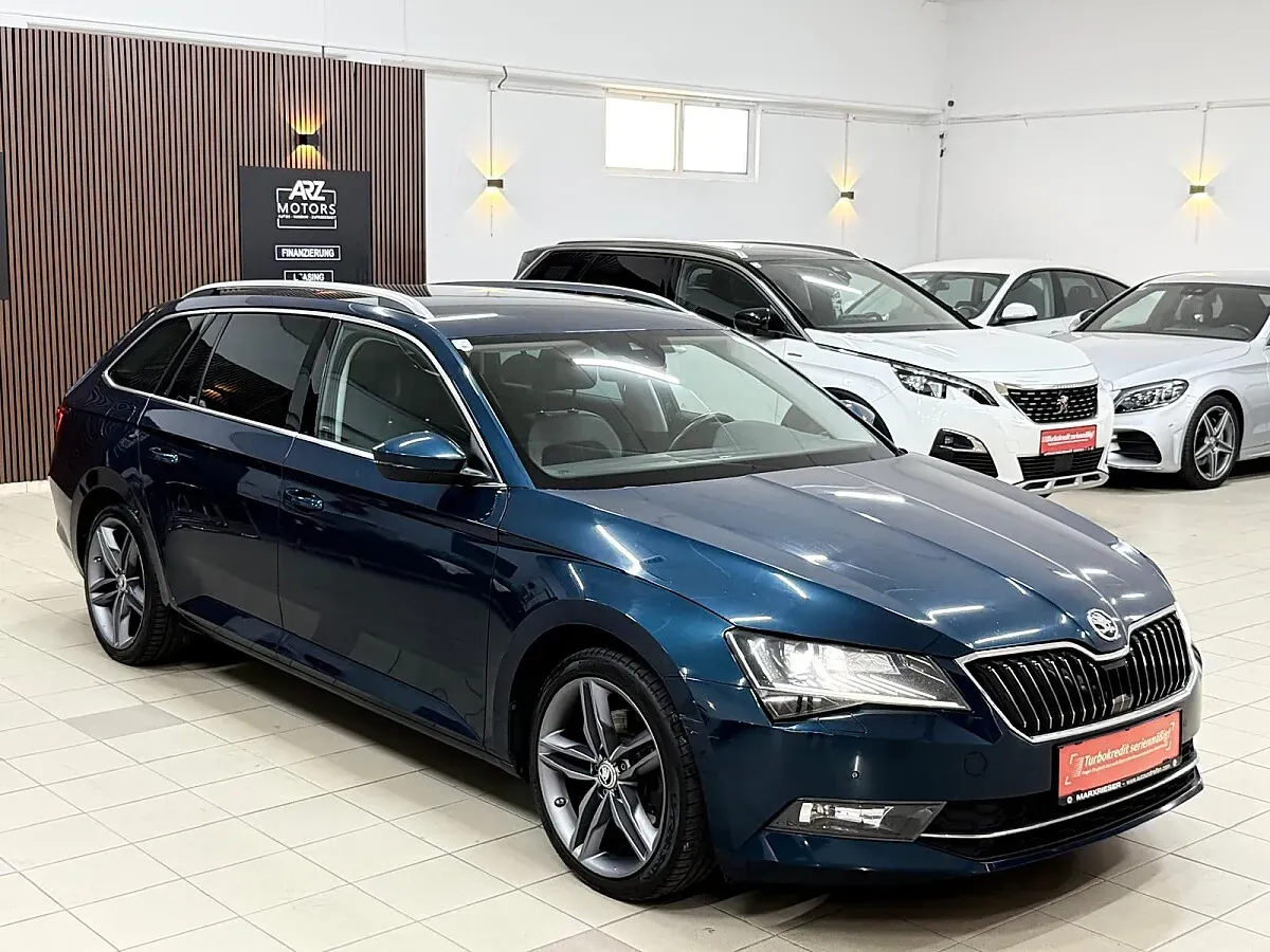 Skoda Superb 2017 photo 2