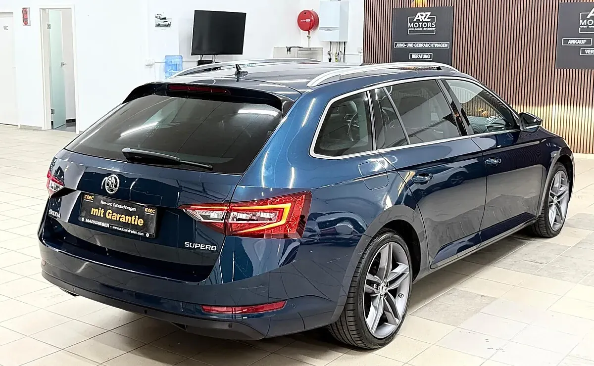 Skoda Superb 2017 photo 3