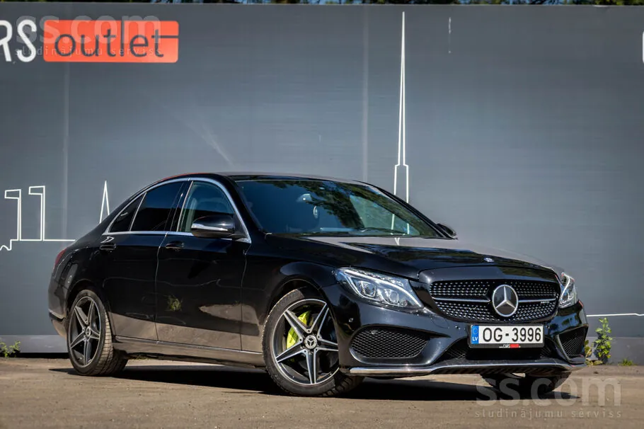 Mercedes-Benz C220 2014 photo 3