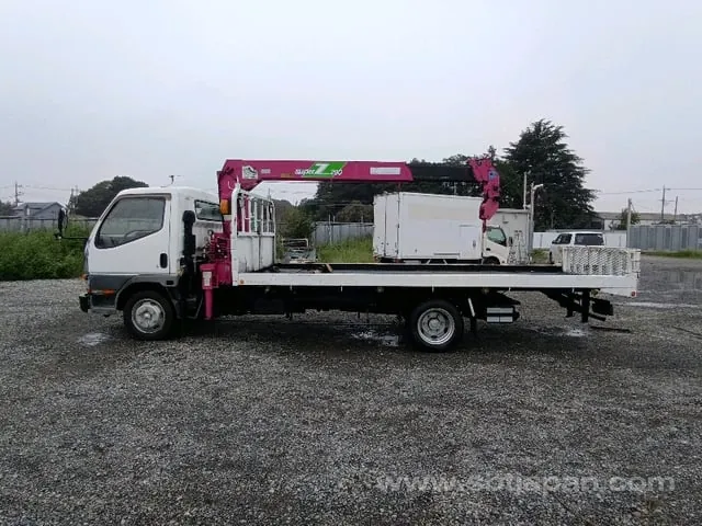 Mitsubishi Canter 1994 photo 3