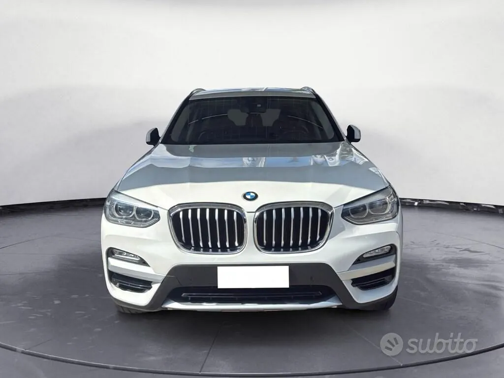 BMW X3 2018 photo 2