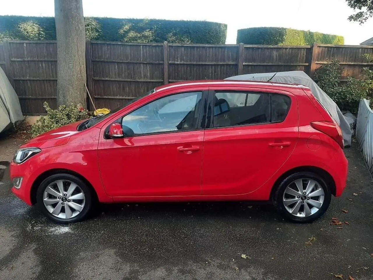 Hyundai I20 2013 photo 2