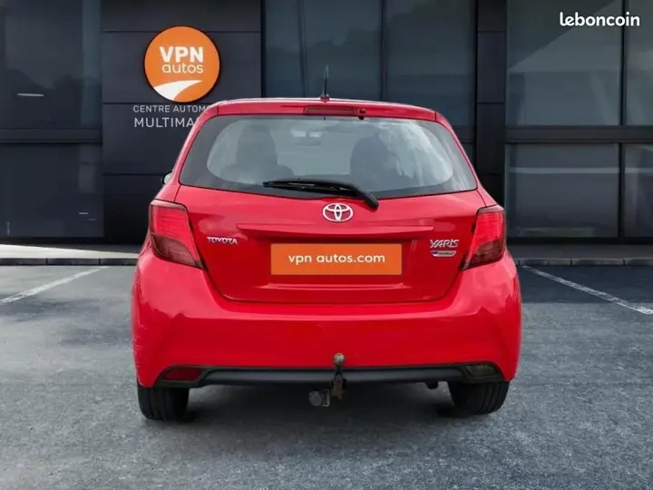 Toyota Yaris 2015 photo 4
