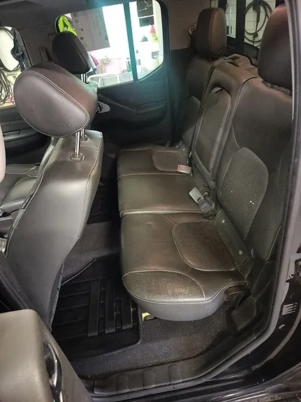 Nissan Navara 2013 photo 5