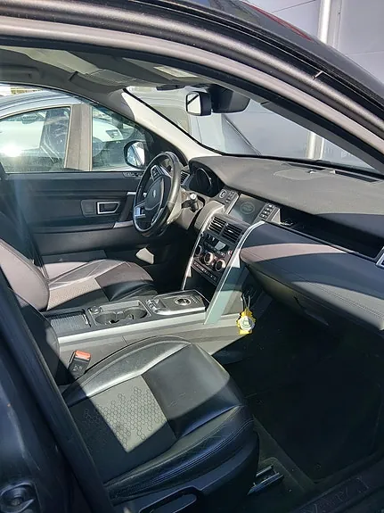Land Rover Discovery Sport 2017 photo 5