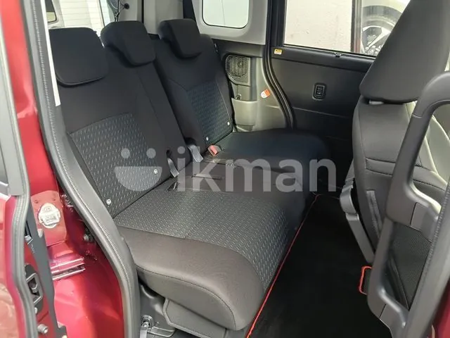 Toyota Roomy 2024 photo 4
