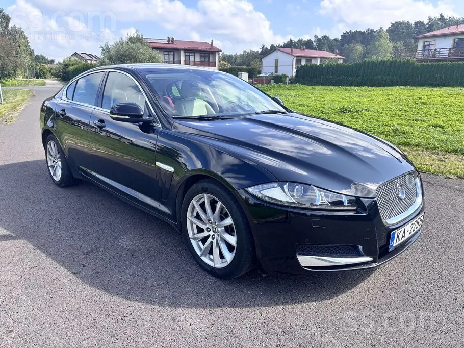 Jaguar Xf 2013 photo 3