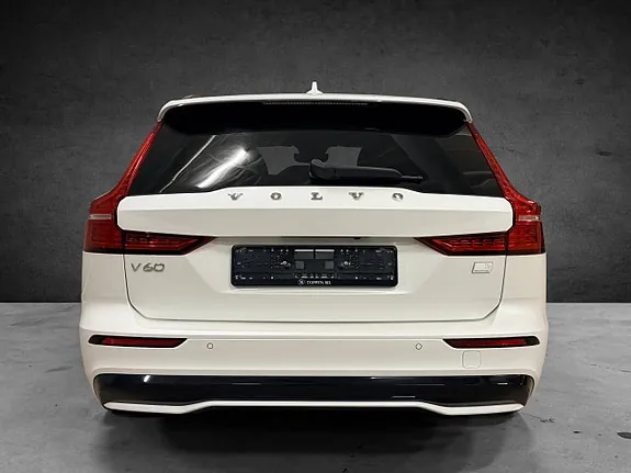 Volvo V60 2024 photo 4