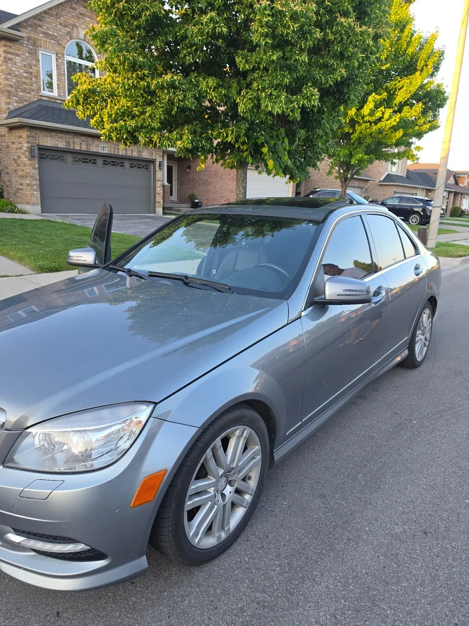 Mercedes-Benz C-Class 2012 photo 2