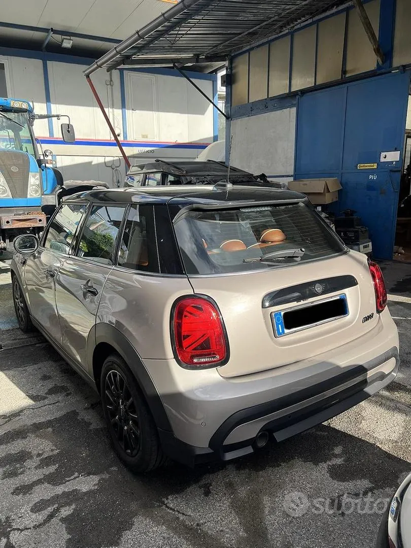 Mini Cooper 2022 photo 2