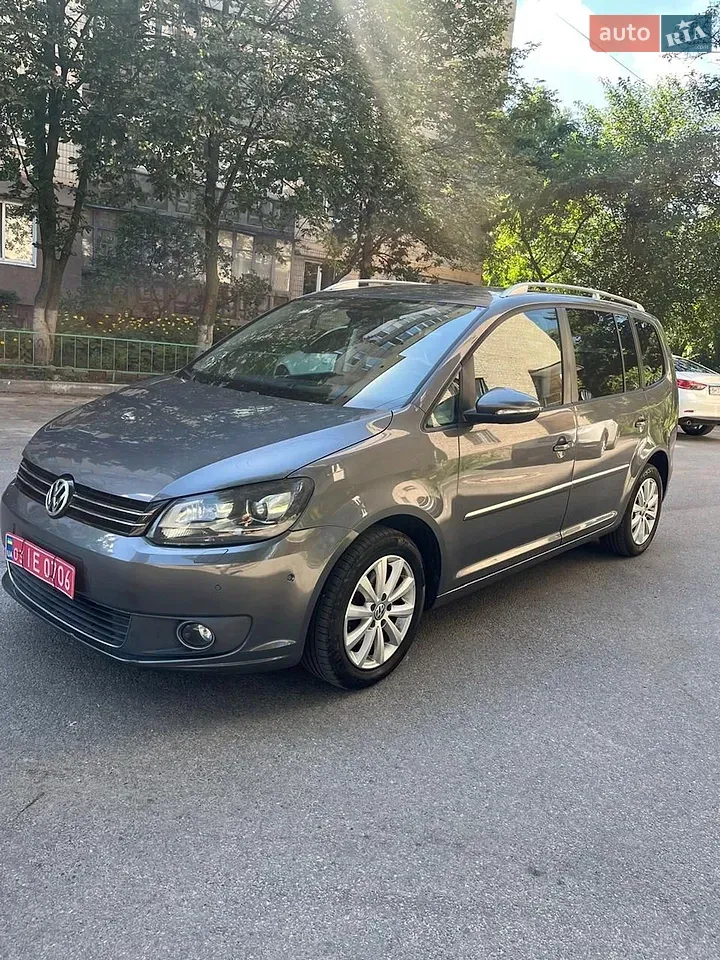 Volkswagen Touran