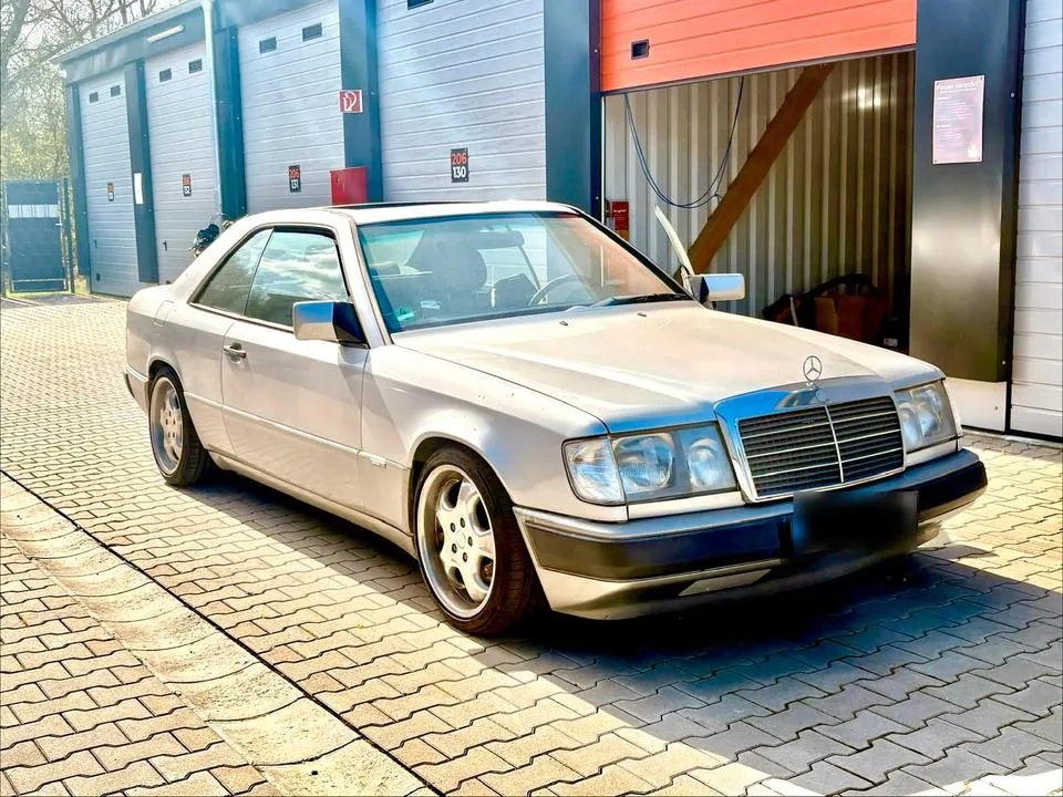 Mercedes-Benz Ce230 W124