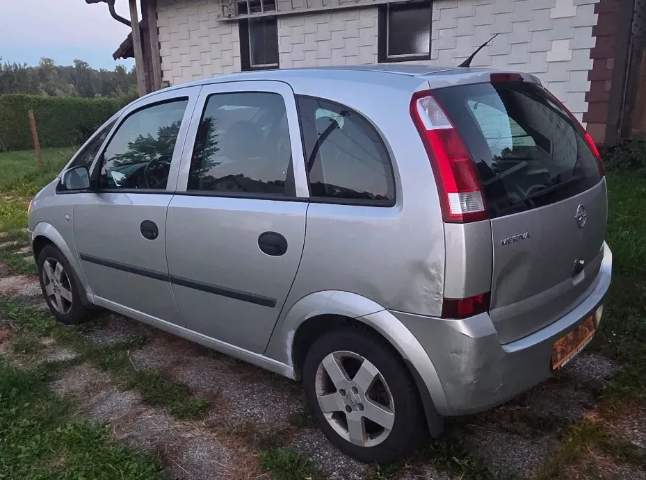 Opel Meriva 2004 photo 2