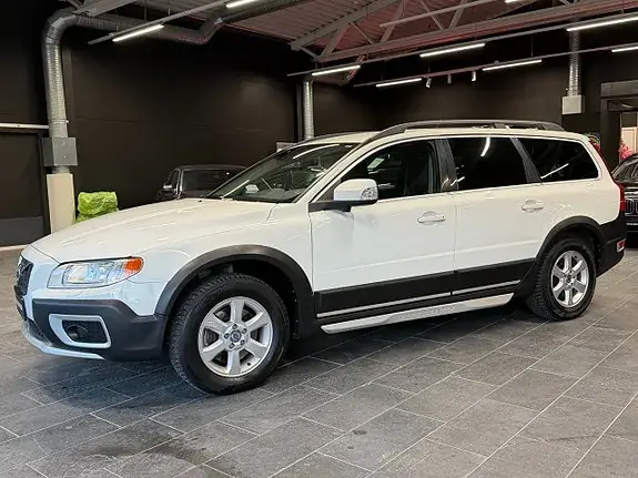 Volvo Xc70 2012 photo 2