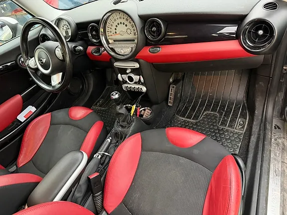 Mini Cooper 2010 photo 5