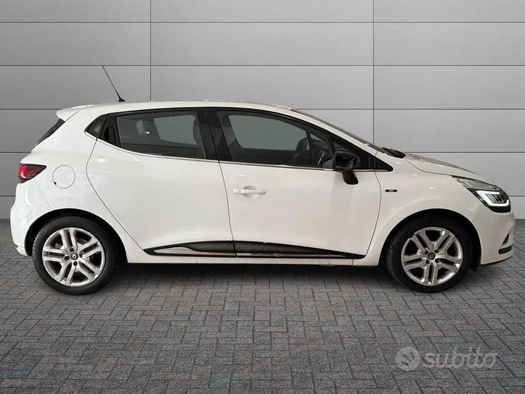 Renault Clio 2019 photo 3