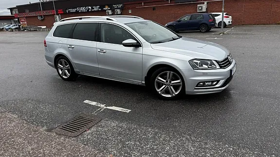 Volkswagen Passat 2014 photo 2