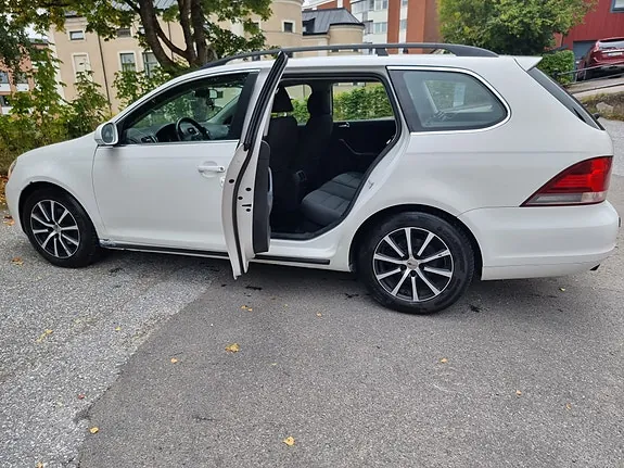 Volkswagen Golf Vi 2012 photo 2