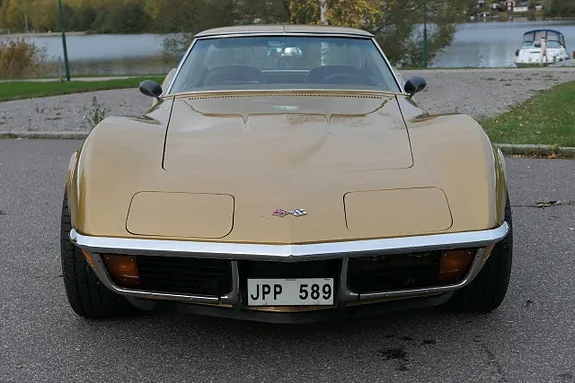Chevrolet Corvette 1972 photo 3