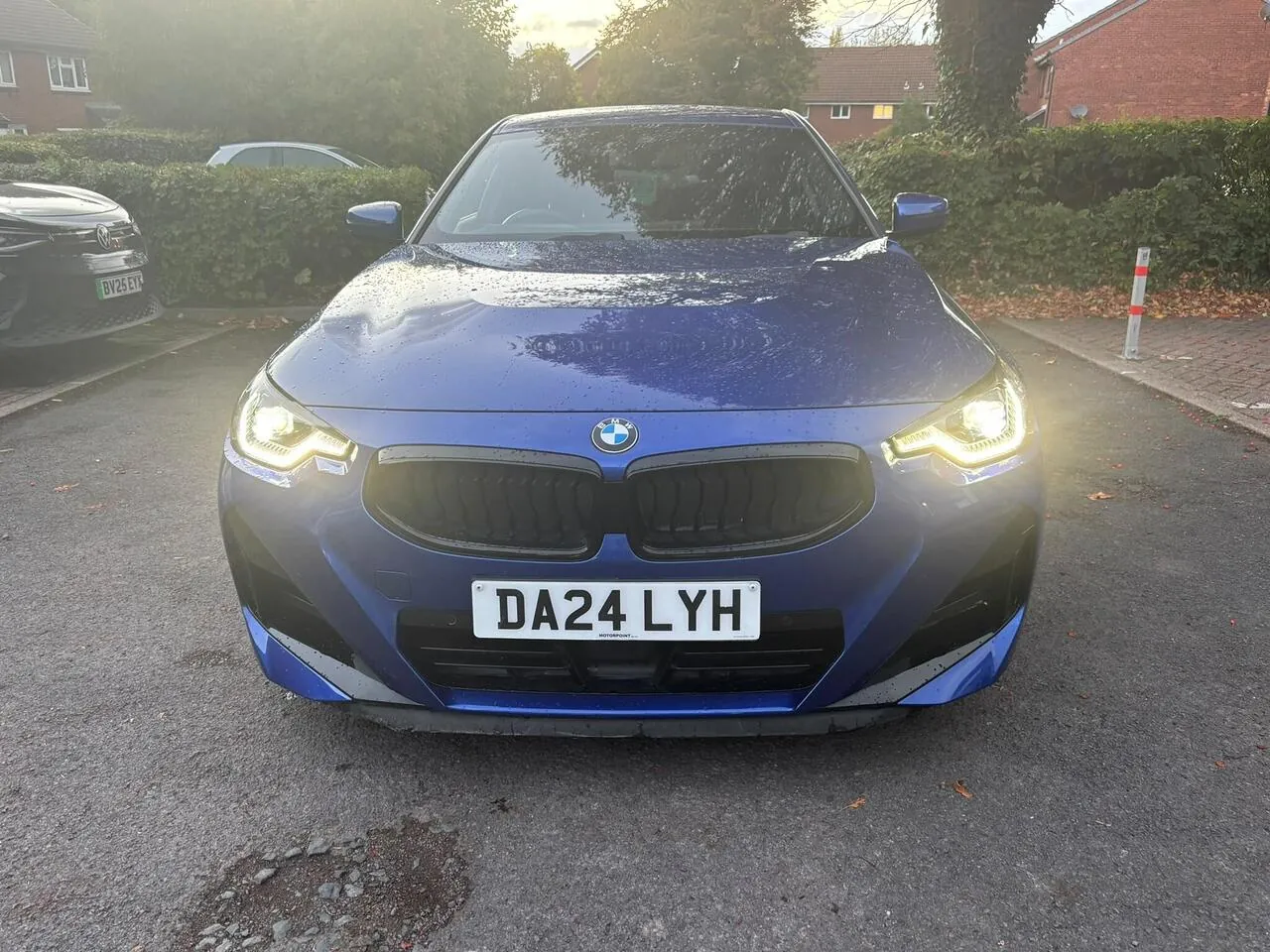 BMW 2 Series 2024 photo 2