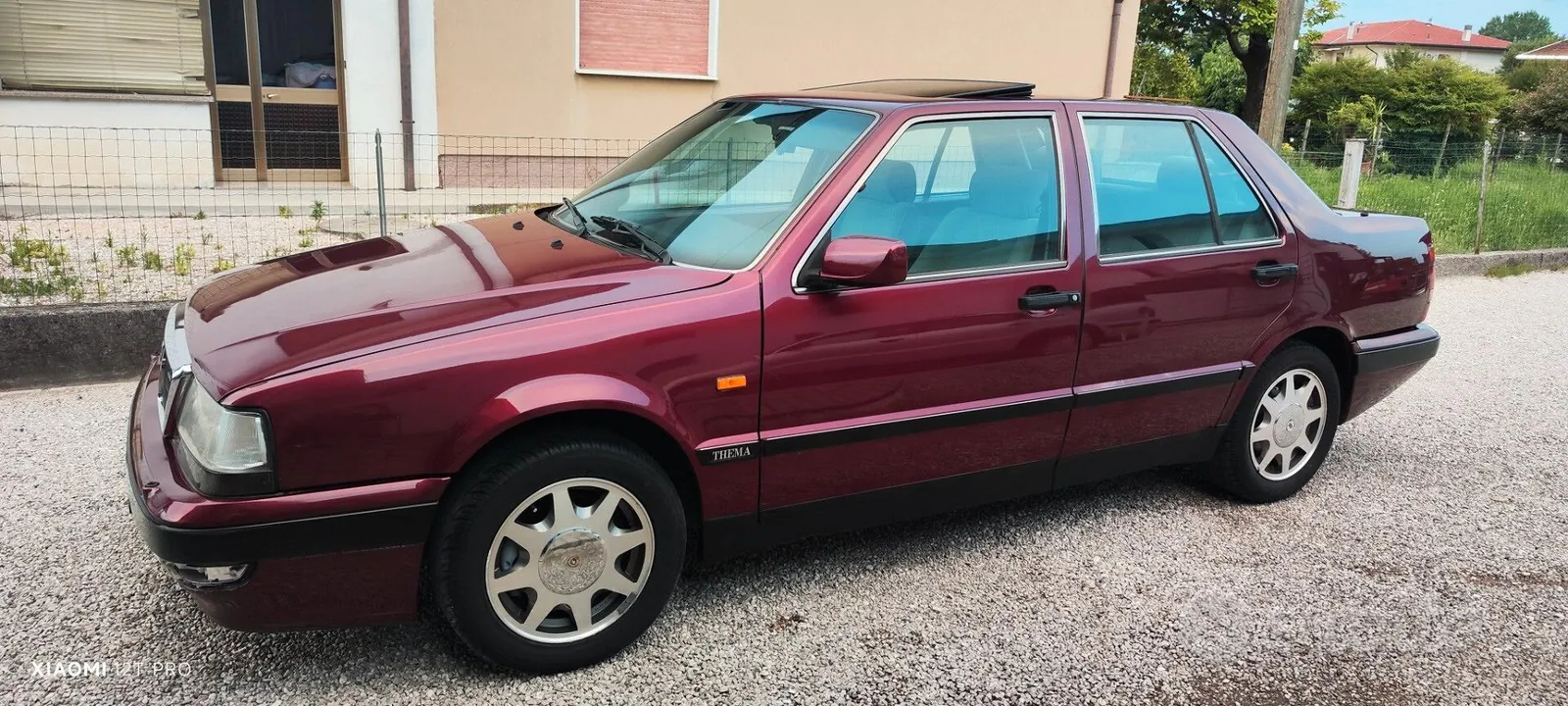 Lancia Thema 1994 photo 2