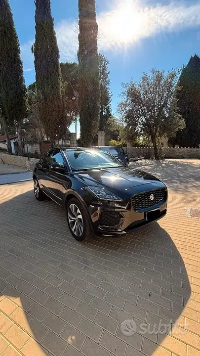 Jaguar E-Pace