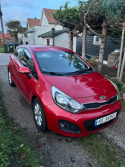 Kia Rio 2012 photo 2