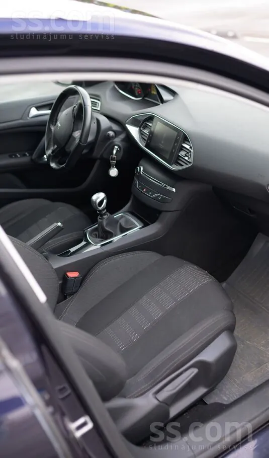 Peugeot 308 2015 photo 4
