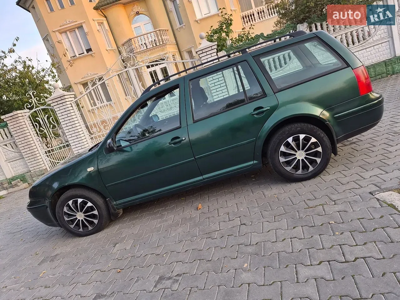Volkswagen Bora 1999 photo 3