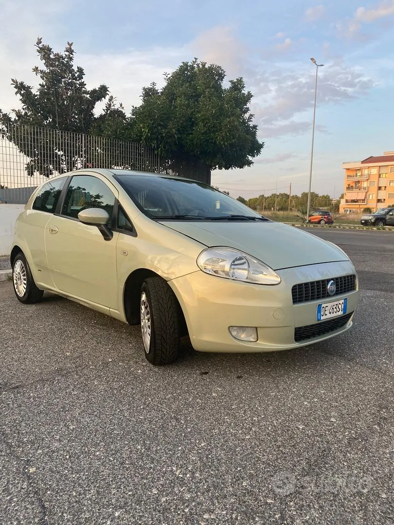 Fiat Punto 2006 photo 2