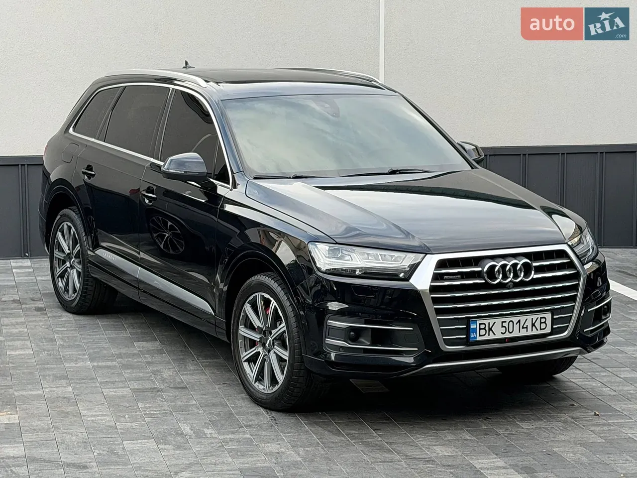 Audi Q7 2016 photo 2