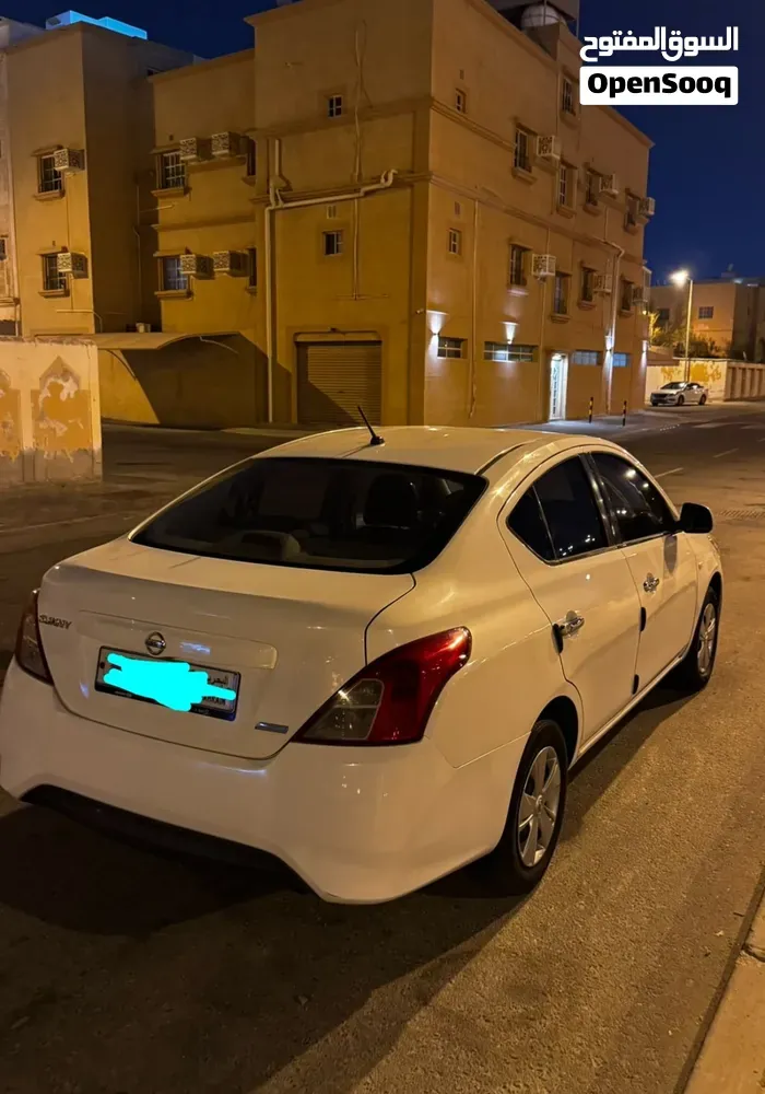 Nissan Sunny 2016 photo 2