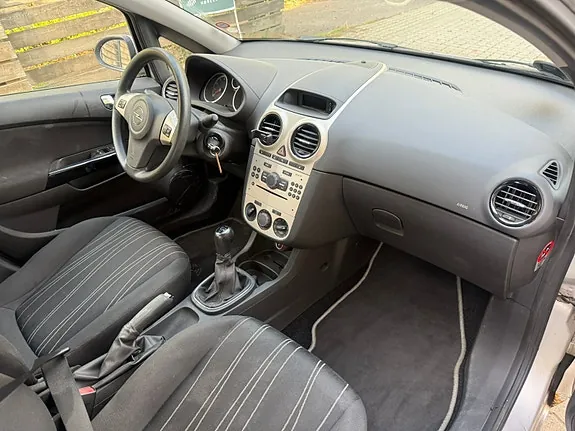 Opel Corsa 2007 photo 4