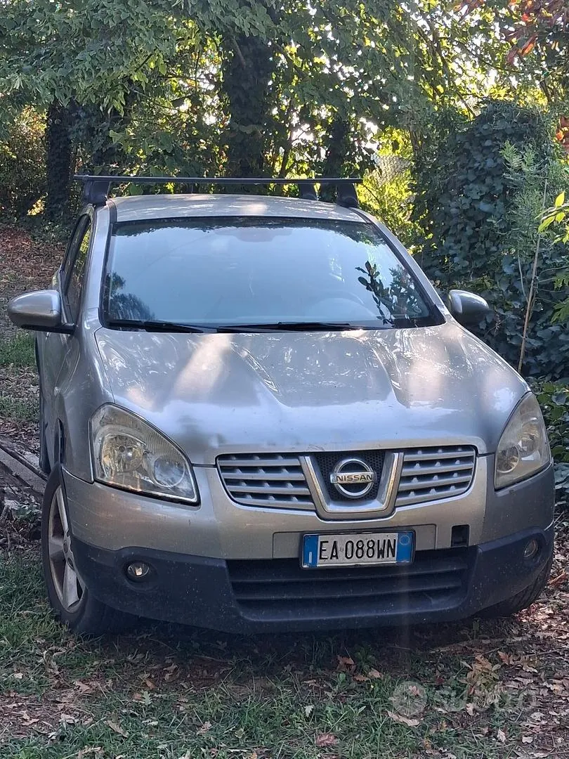 Nissan Qashqai 2010 photo 2