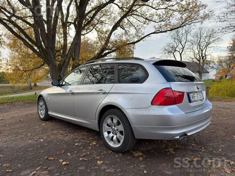 BMW E91 2009 photo 5