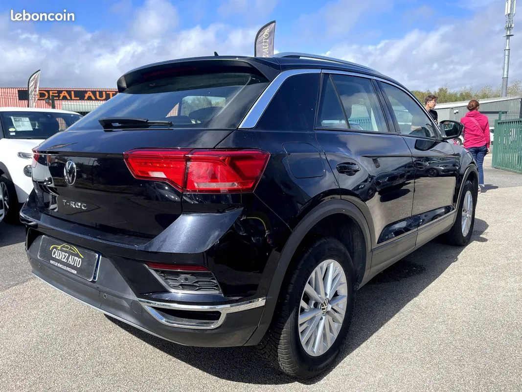 Volkswagen T-Roc 2021 photo 3