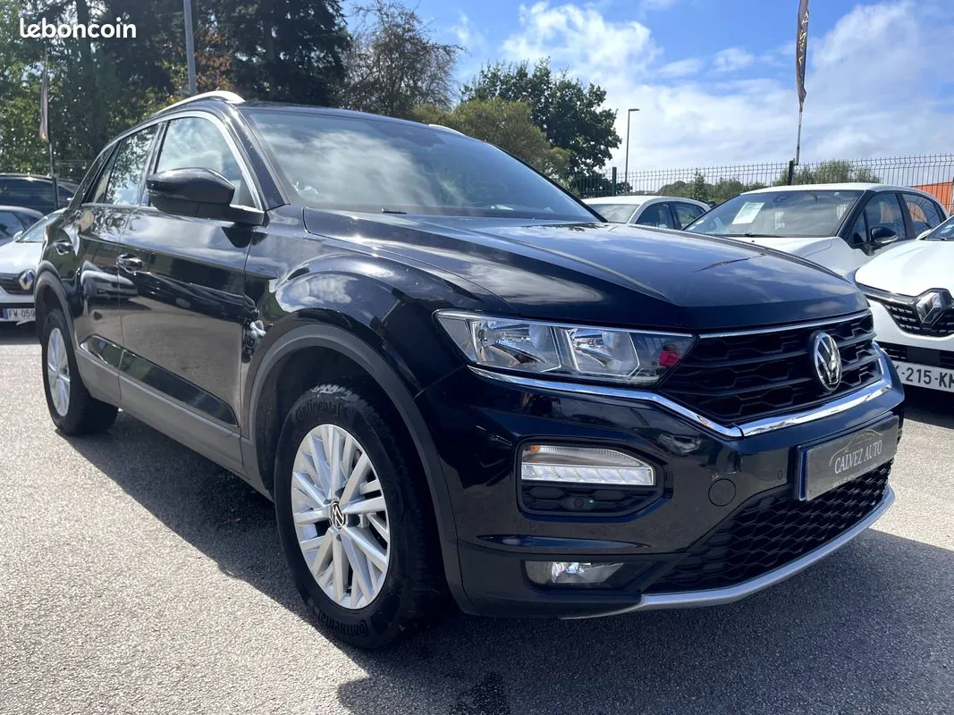 Volkswagen T-Roc 2021 photo 2