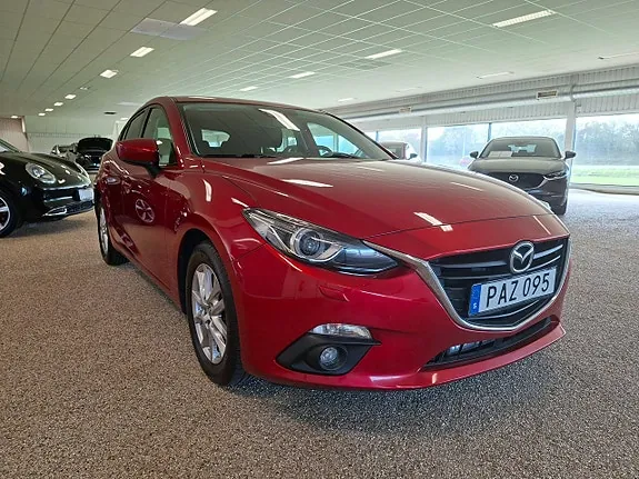 Mazda 3 2016 photo 2