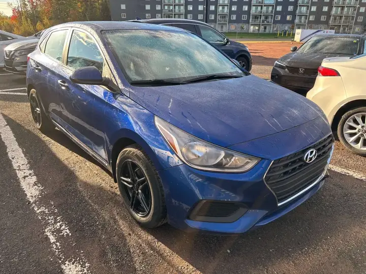 Hyundai Accent 2020 photo 3