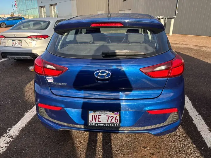 Hyundai Accent 2020 photo 4